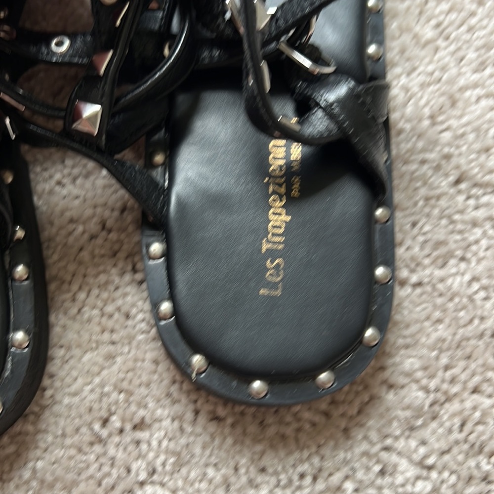Sandals - Picture 3 of 5